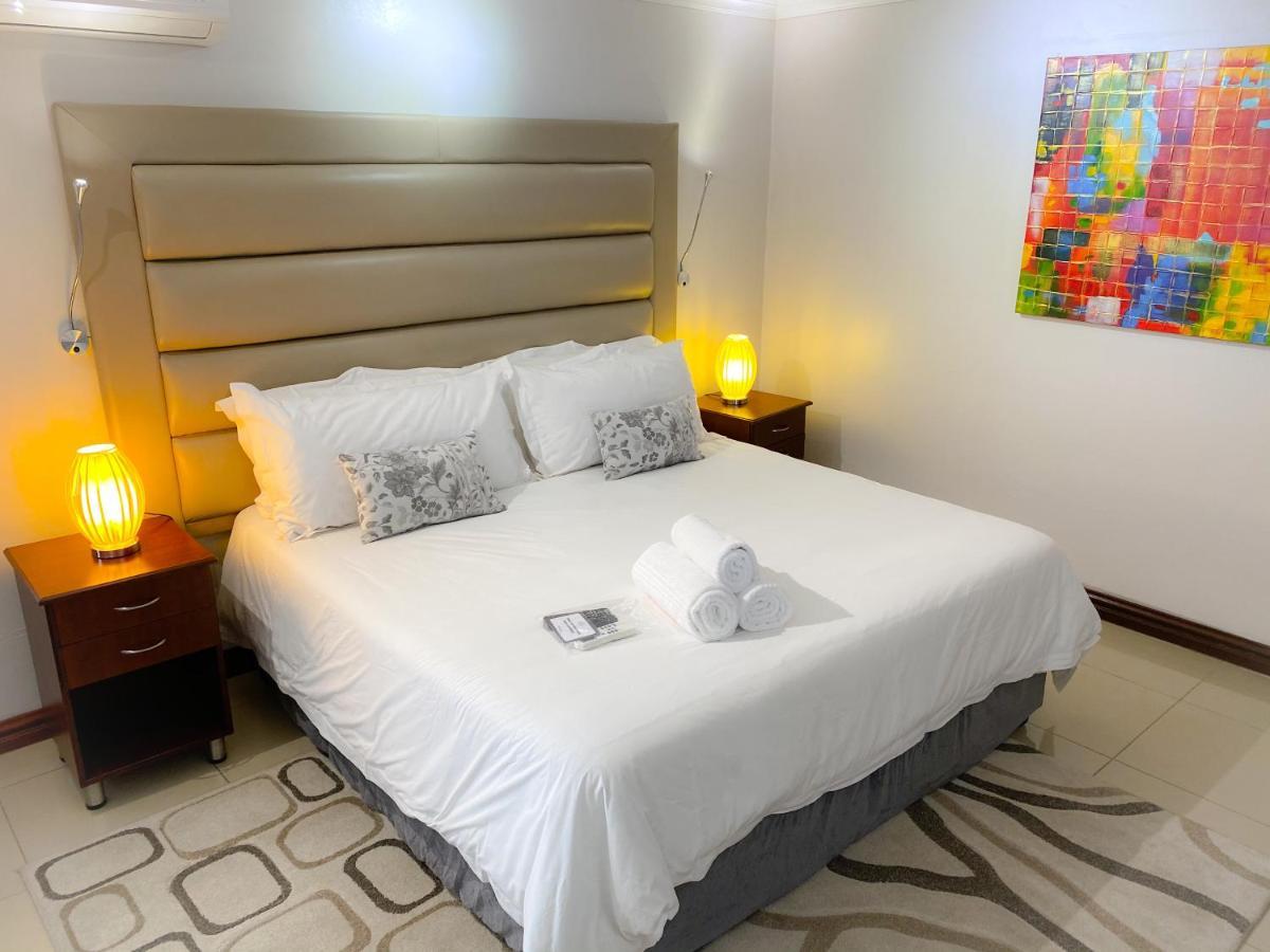 The Meritus Guest House Westville Bagian luar foto