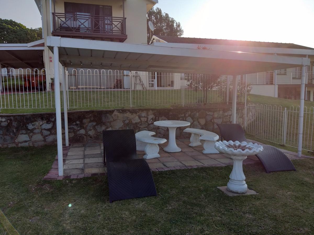 The Meritus Guest House Westville Bagian luar foto