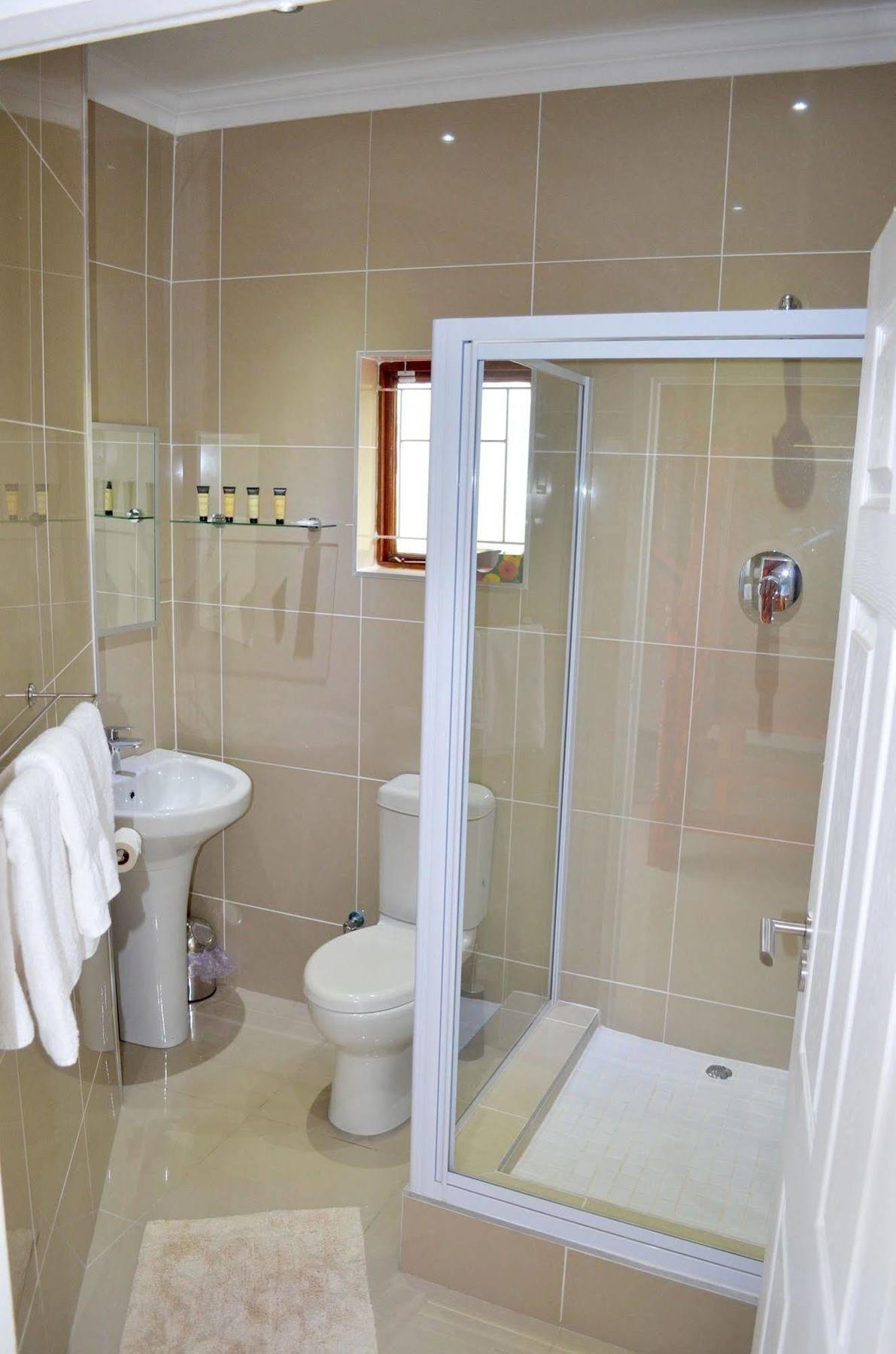 The Meritus Guest House Westville Bagian luar foto